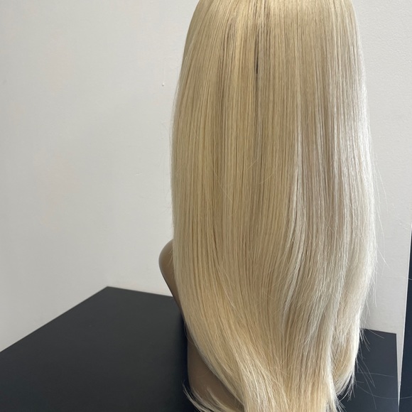 Lace Wig Unit - Picture 4 of 4